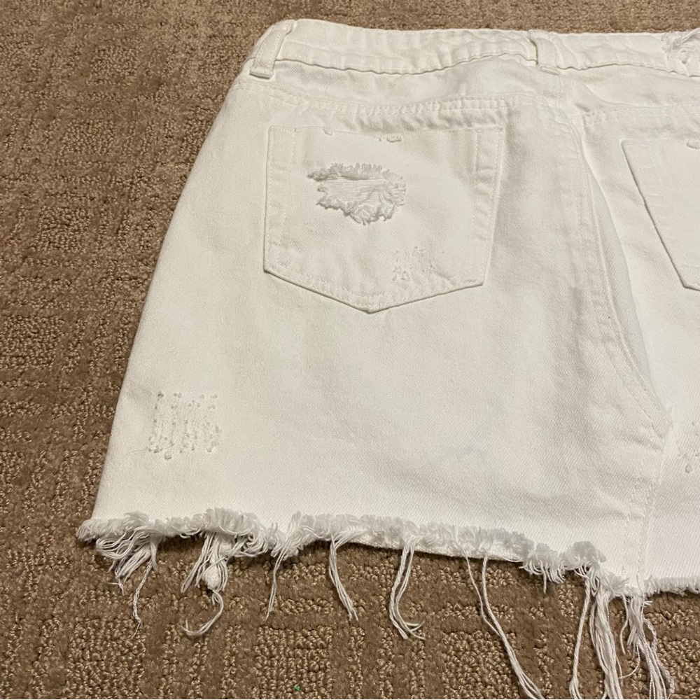 {LITZ} White Distressed Frayed Hem Denim Mini Skirt ~ Size Small - Picture 7 of 16